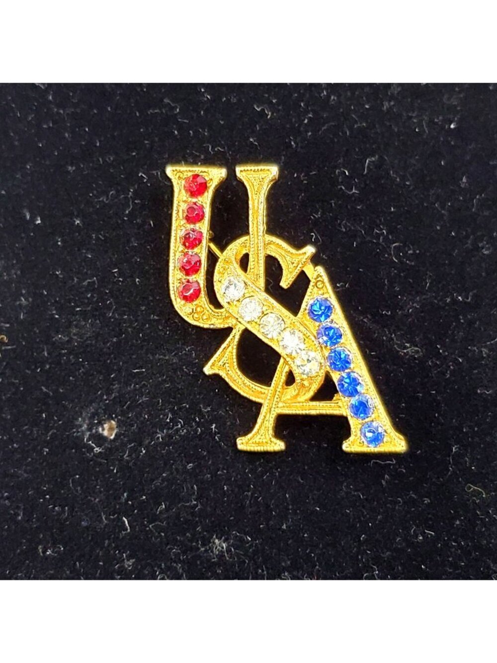 VTG Gold-Tone USA Brooch With Red White & Blue Rhinestones Patriotic Pin 1.5" - Picture 1 of 7
